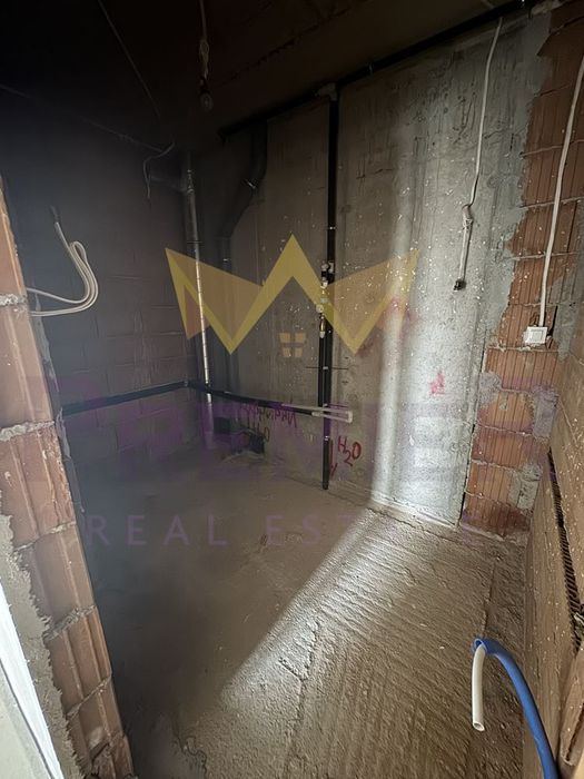 Продава се Двустаен апартамент в София, Бояна - 82 кв.м за 2744 €/кв.м - Снимка #4