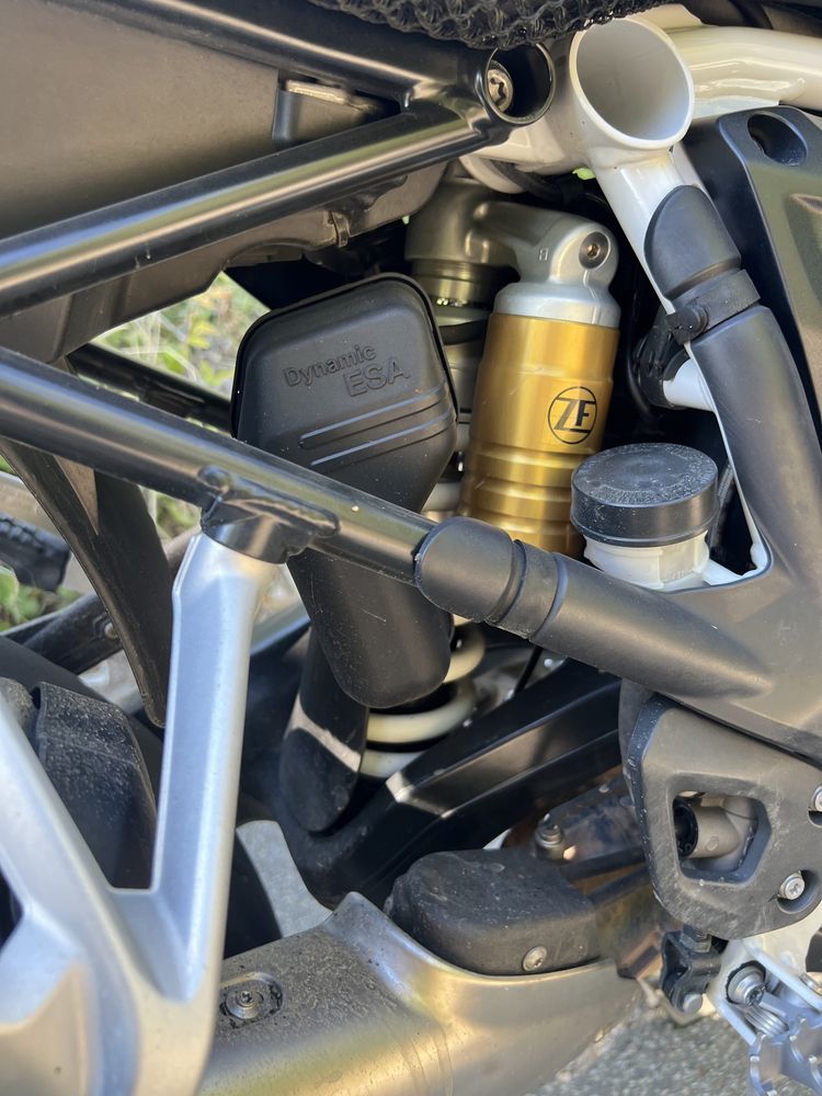 Motocicleta BMW R1250 GS HP