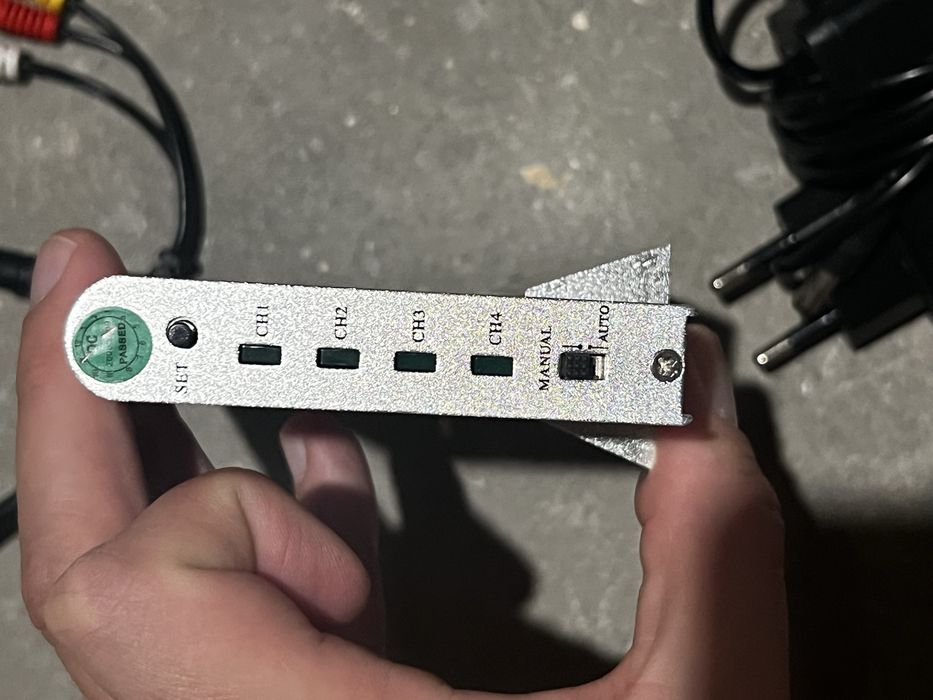 Безжична камера за наблюдение с приемник