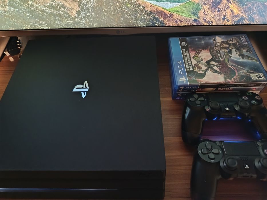 Consola PlayStation 4 PS4 PRO 1 TB + accesorii + jocuri