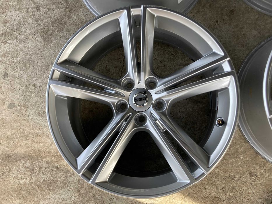 Оригинални джанти Volvo / Волво 18" 5х108