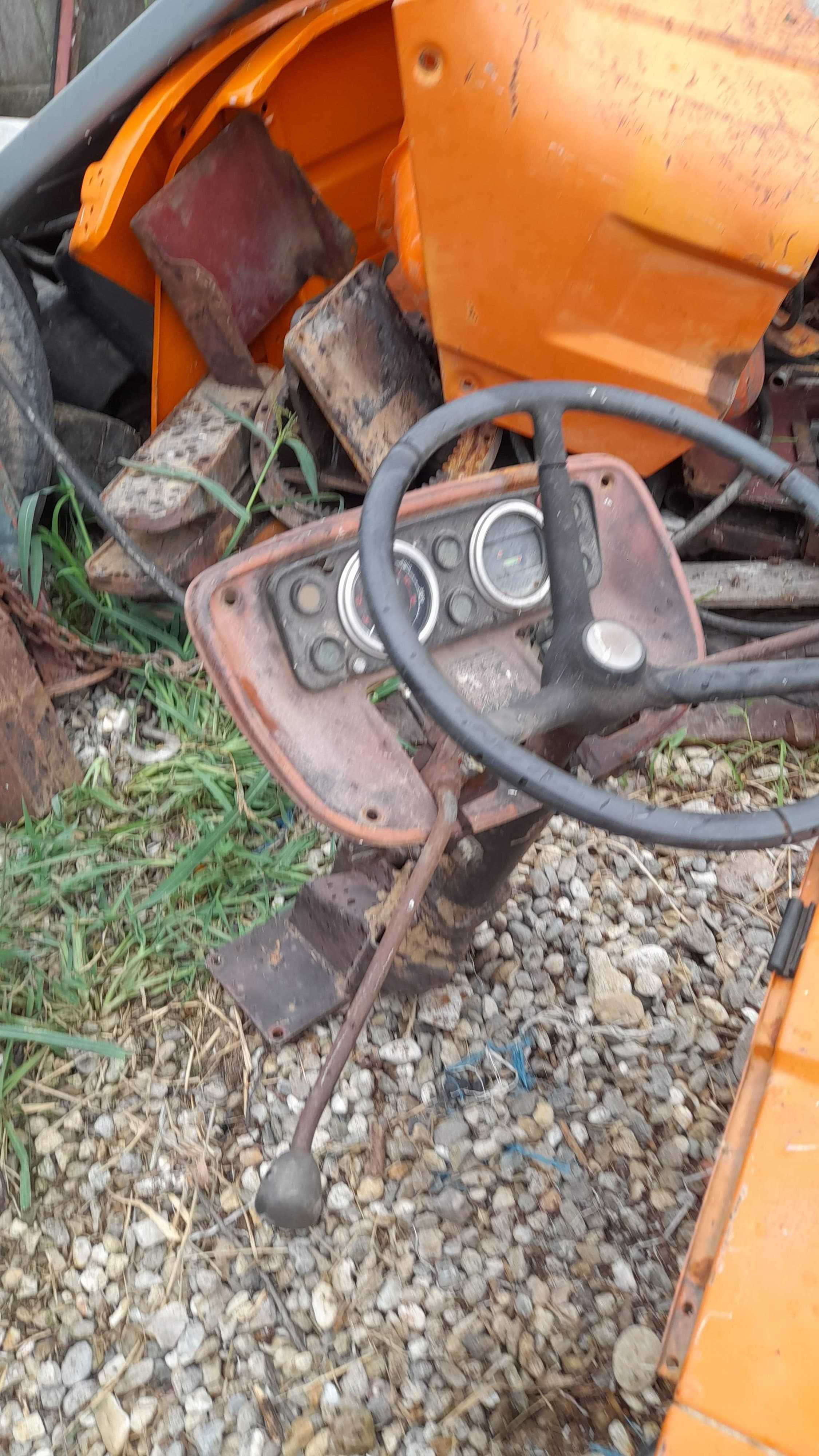 Tractor fiat 1000