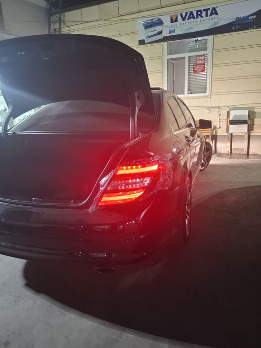 Mercedes benz w204 5.5 м273