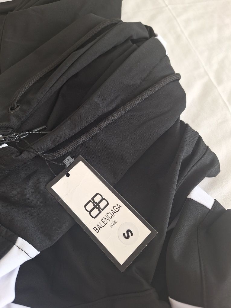 BALENCIAGA оригинални екипи