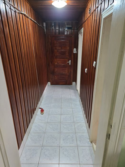 Vând apartament Alesd