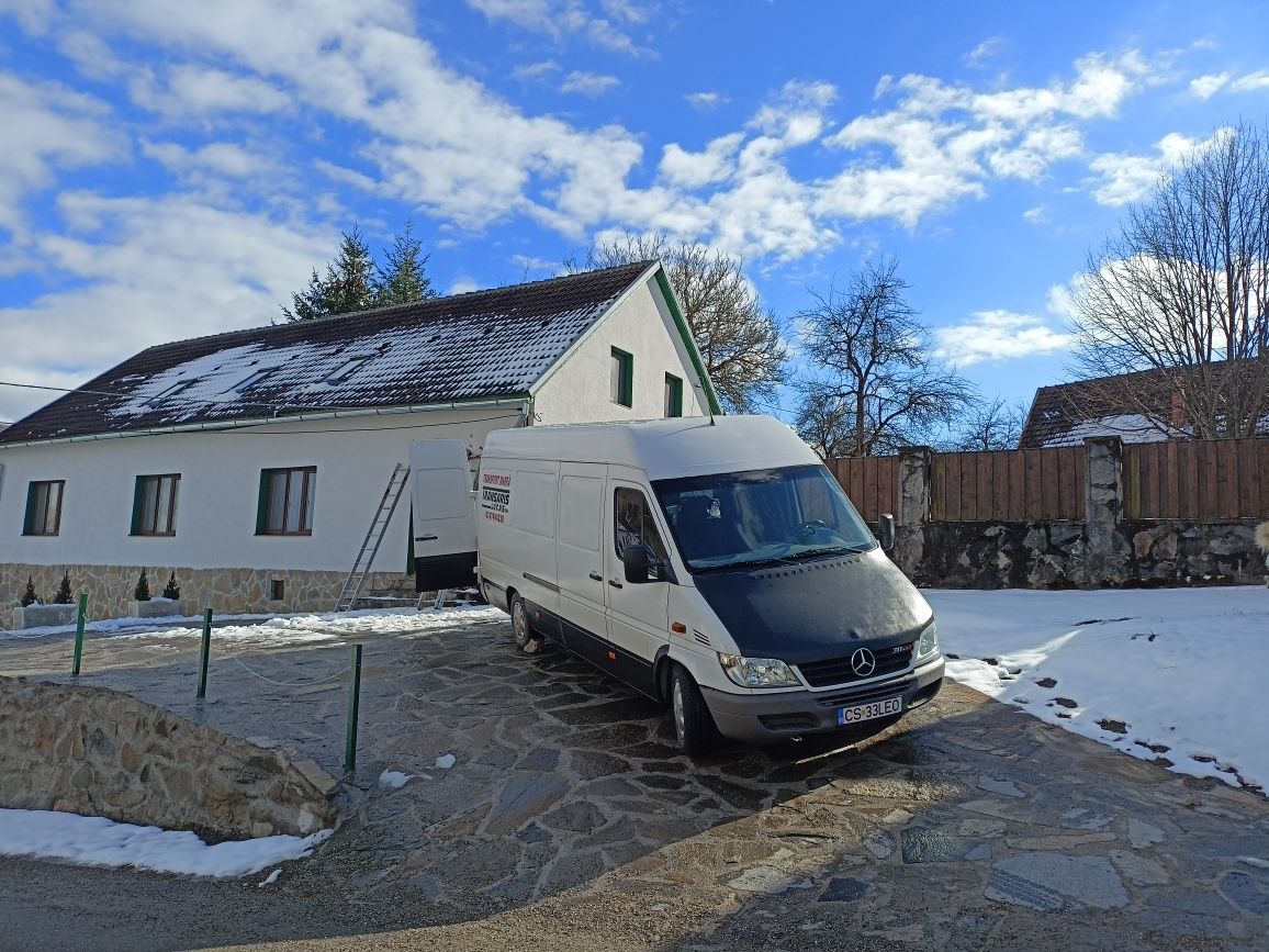 Transport marfa generala, mutări, relocări, debarasări,etc