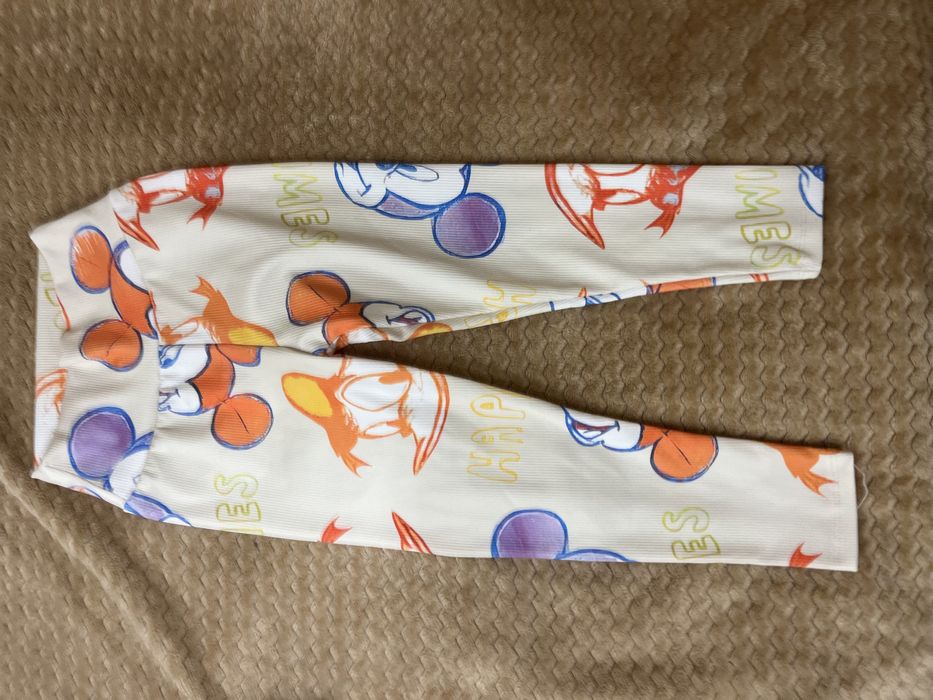 Отдам бесплатно одужду на девочку 3х лет