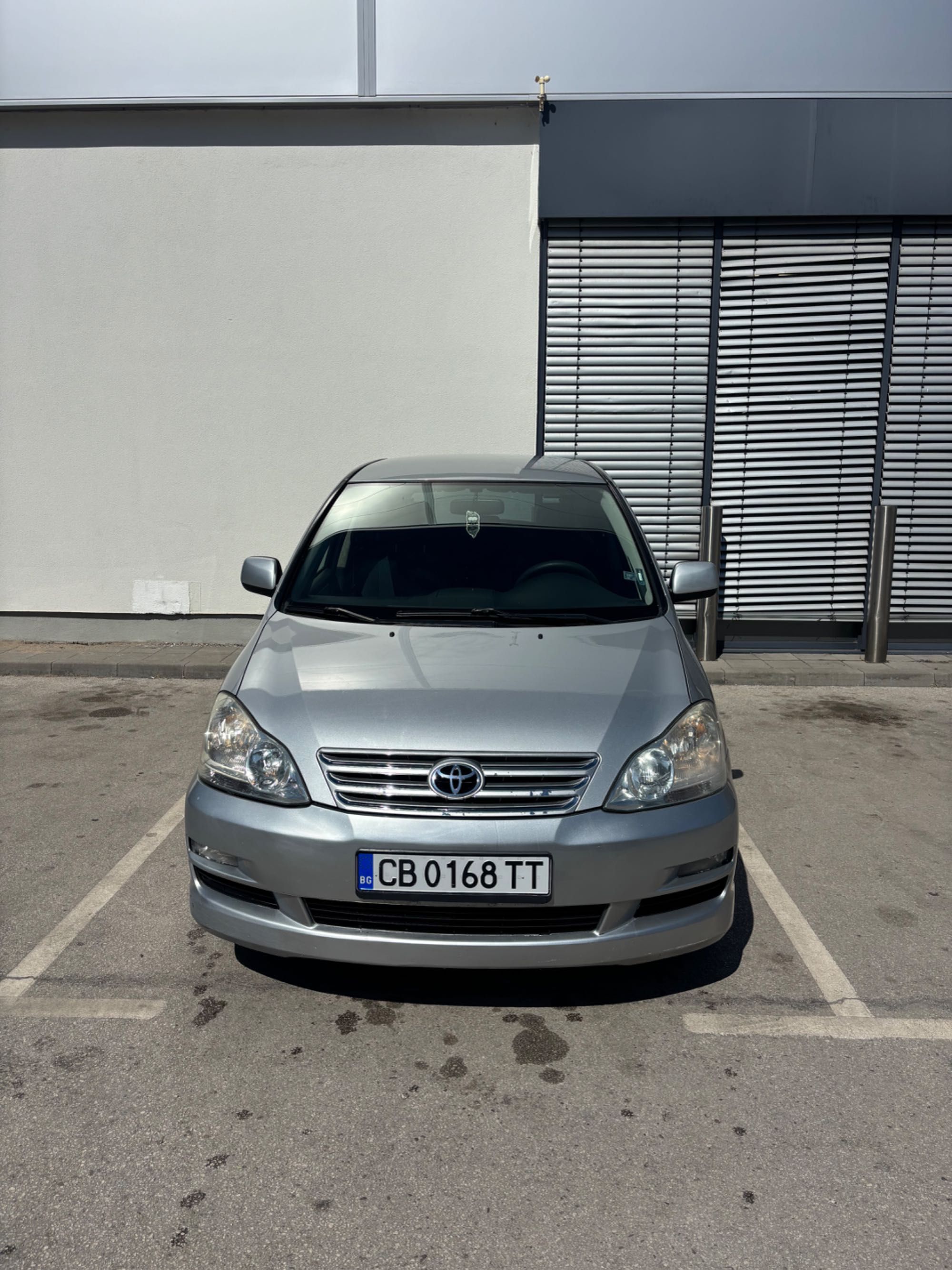 Toyota Avensis Verso