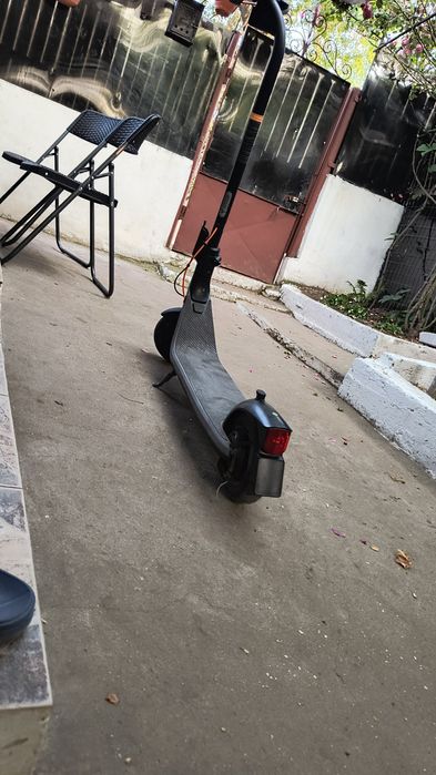 Vând ninebot e2 plus în starea perfecta