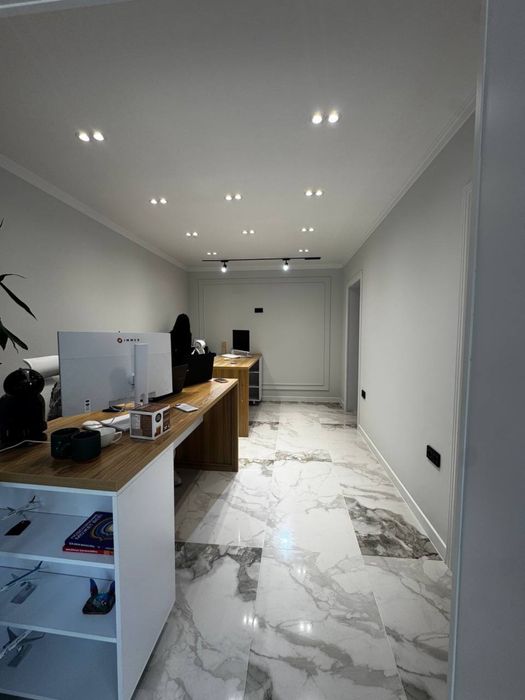 Нежилое помещение! Ул Катартал, с арендатором 1000$