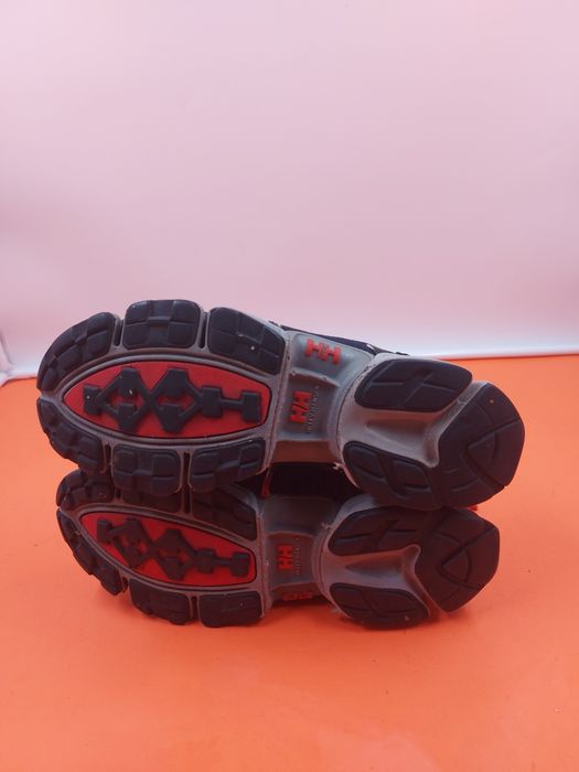 Helly Hansen номер 42 Оригинални маратонки