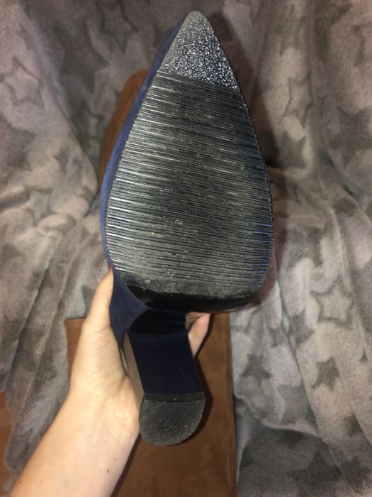 Cizme inalte din piele intoarsa