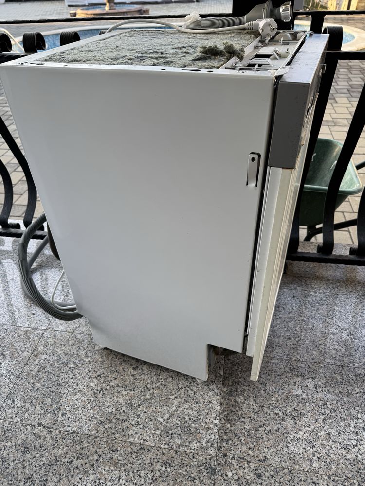 Masina spalat vase marca whirlpool