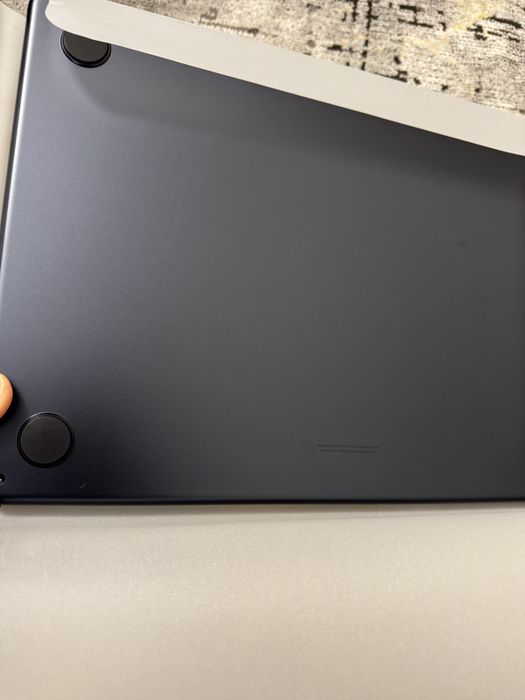 Macbook Air M4 13 24gb 512gb yangi