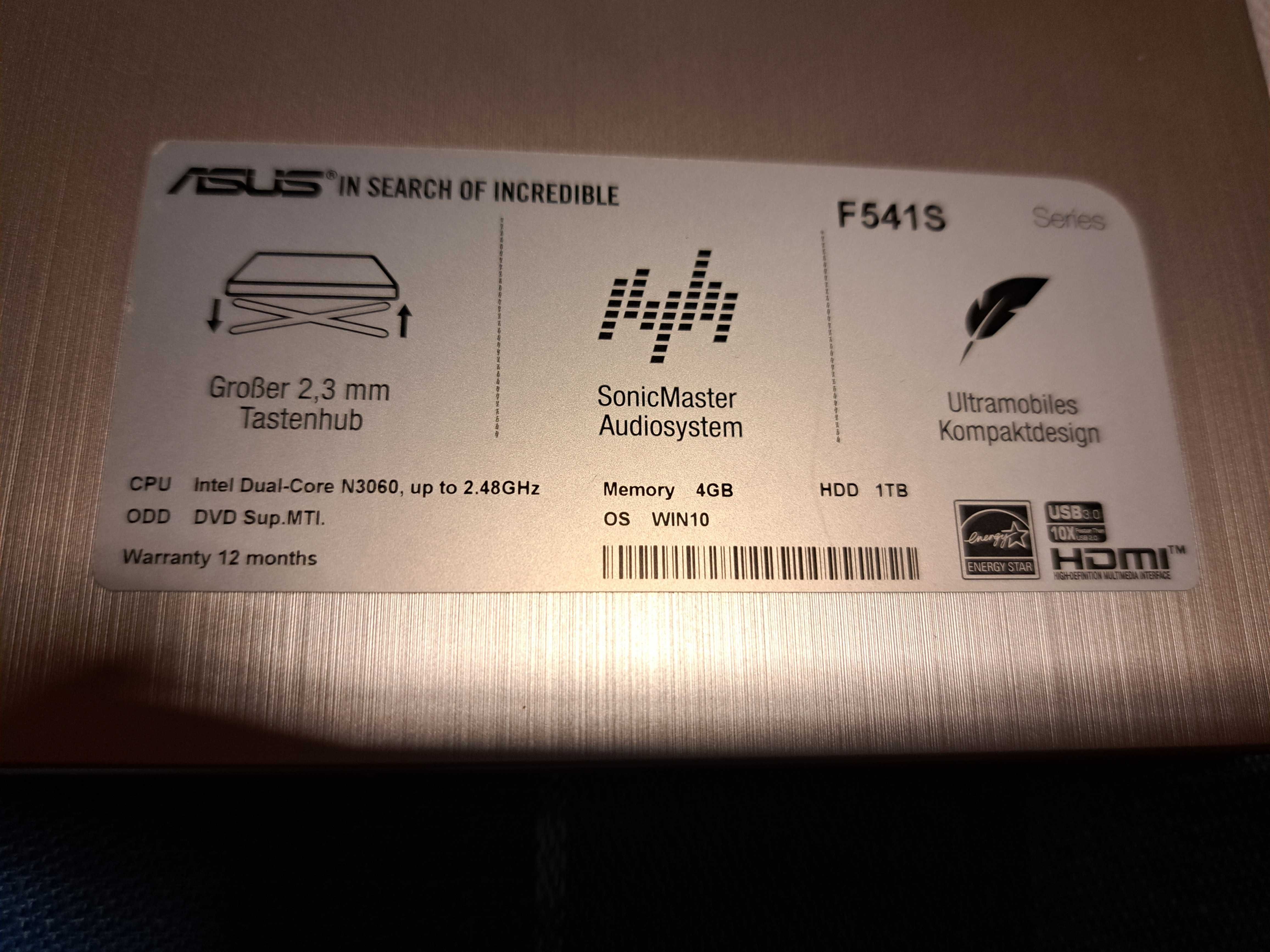 Продавам лаптоп Asus