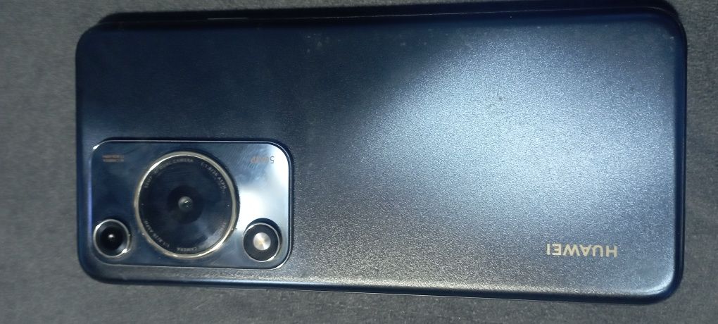 Redmi 10s с трещиной в углу и трещина на камере,Хуавей Нова у72 идеал
