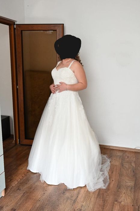 Vand rochie de mireasa