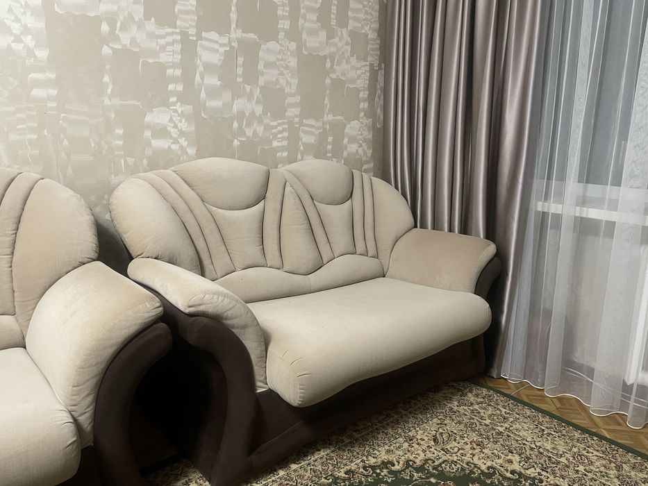 Продам диваны и кресло
