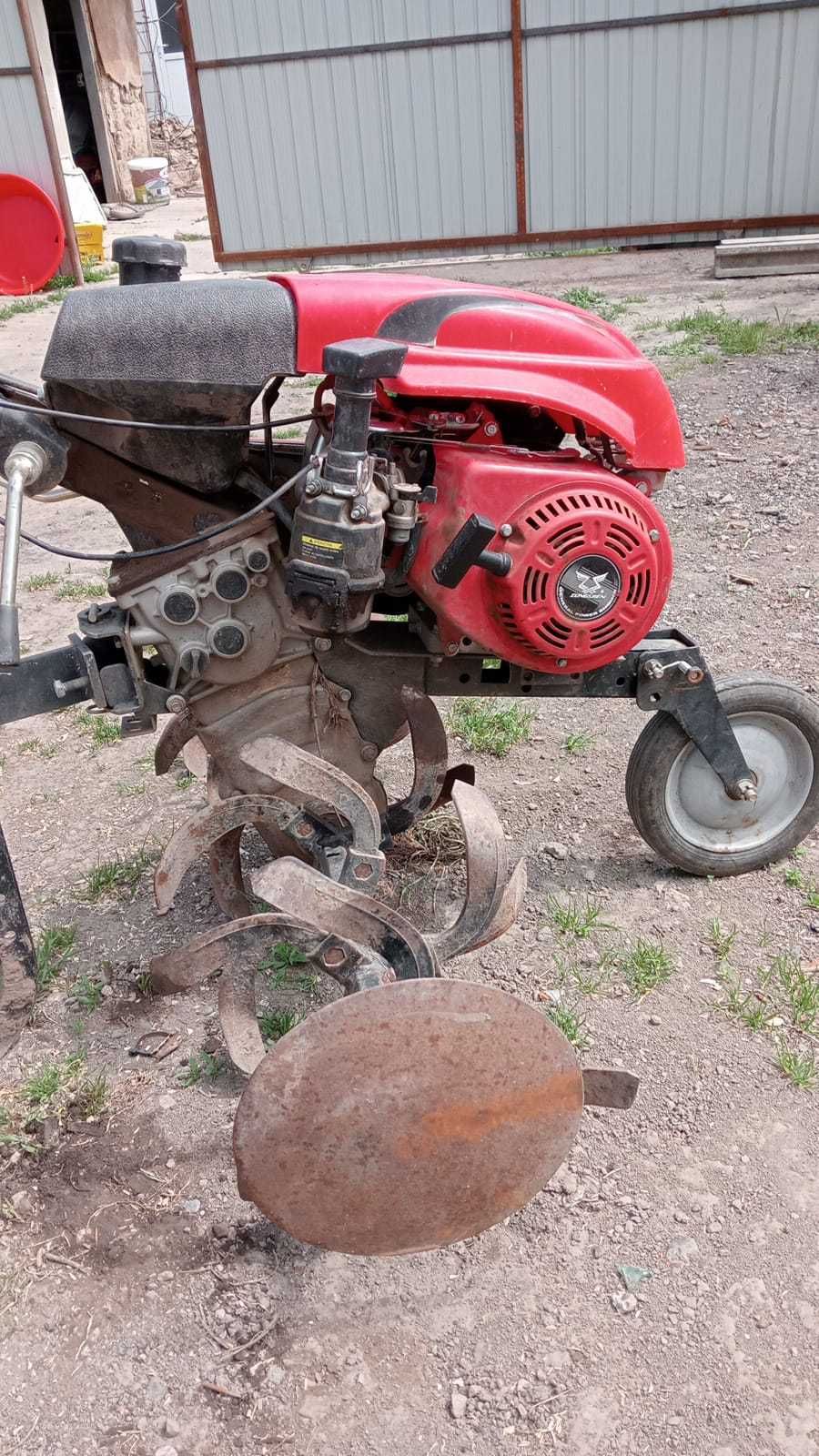 Vand motocultor in stare buna de funcționare