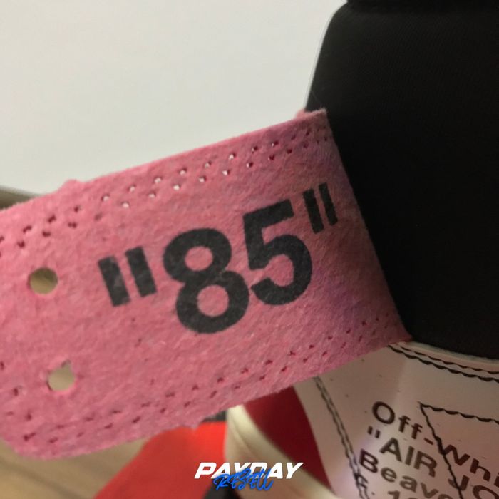 Jordan 1 High x Off-White
Off-White Chicago