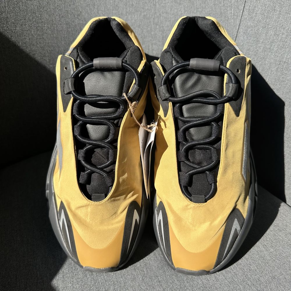 Adidas Yeezy 700 Honey Flux 41 1/3; 42 ; 42 2/3