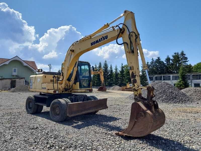 Exacavator pe roti Komatsu PW130, 13.9 tone, 2006
