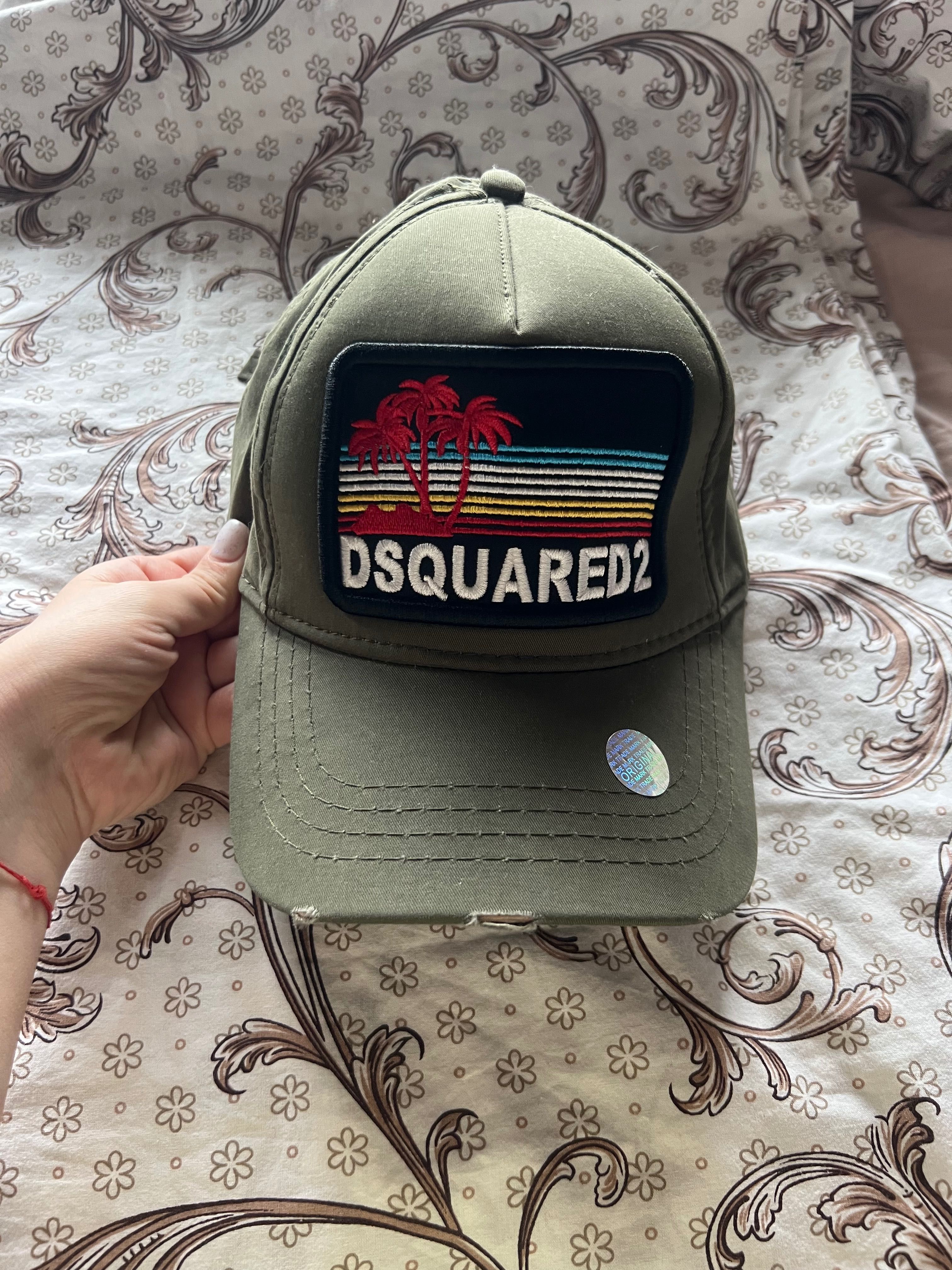 Оригинални шапки Dsquared2
