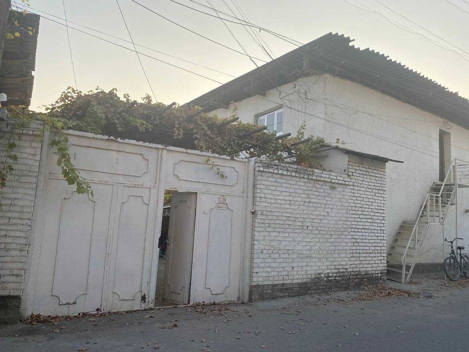 3,3 сот, , 8та хона, Самарканд ш.Жомбой кўч 13-уй. 48 мактаб, Вокзал