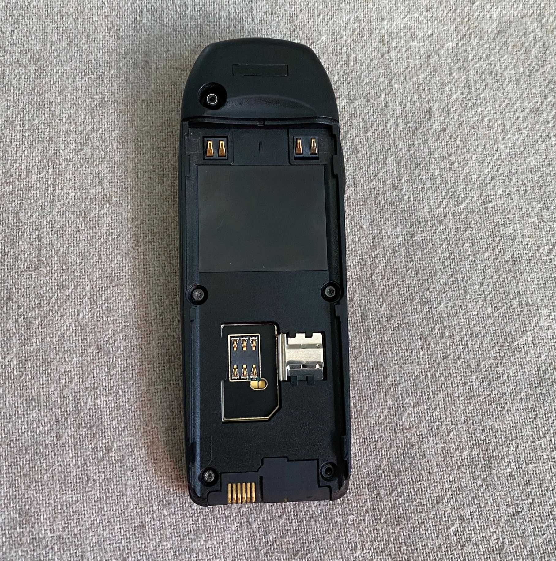 Telefon Nokia 6310i clasic defect fara baterie si incarcator colectie