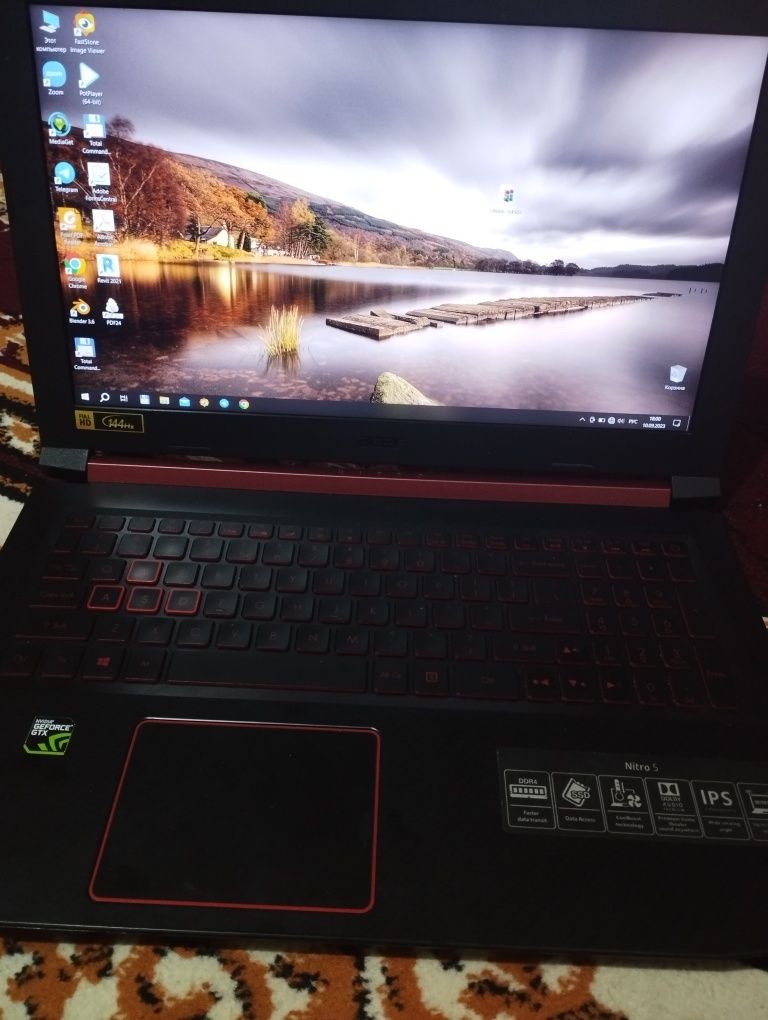 Noutbuk acer netro5