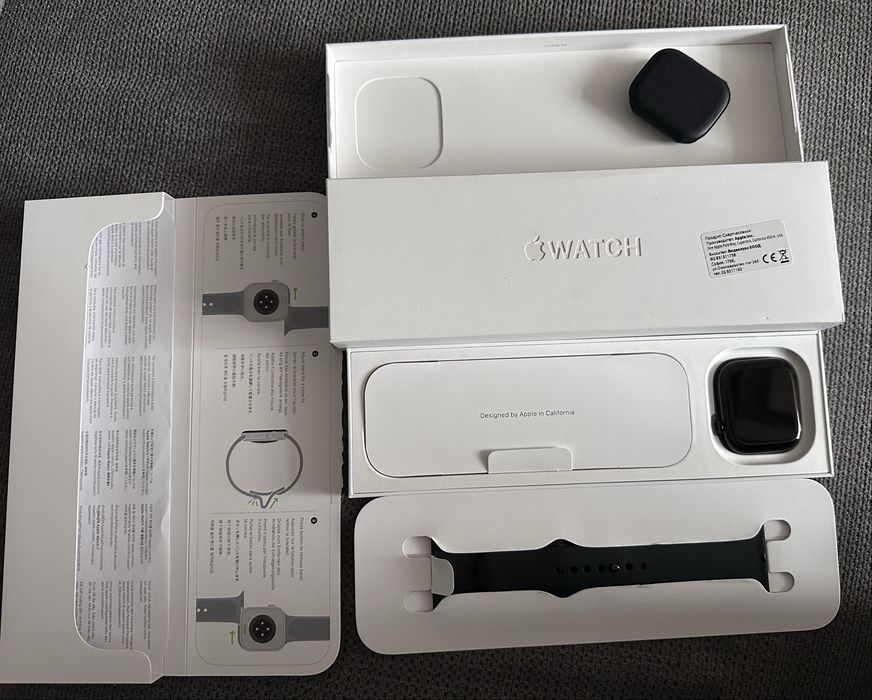 Apple Watch Series 10 46mm Sport Band (Jet Black)
