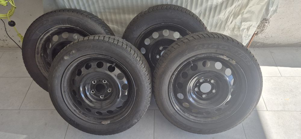 Vand roti iarna Peugeot 5x108 205/55/16