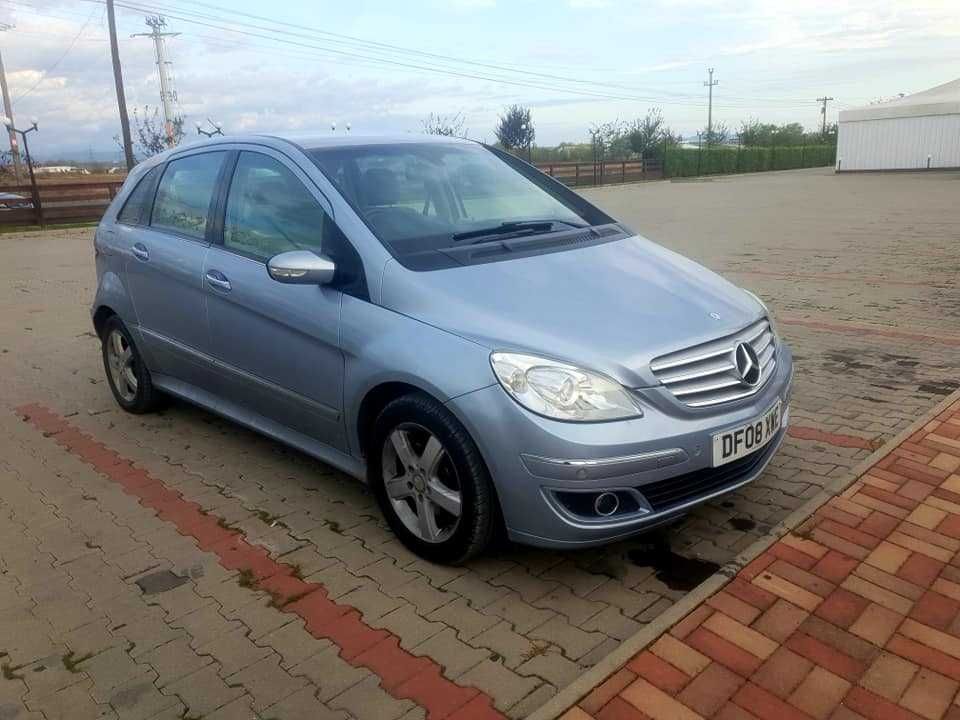 Dezmembrez B 180 CDI an 2008 motor 2.0CDI cm cutie automata