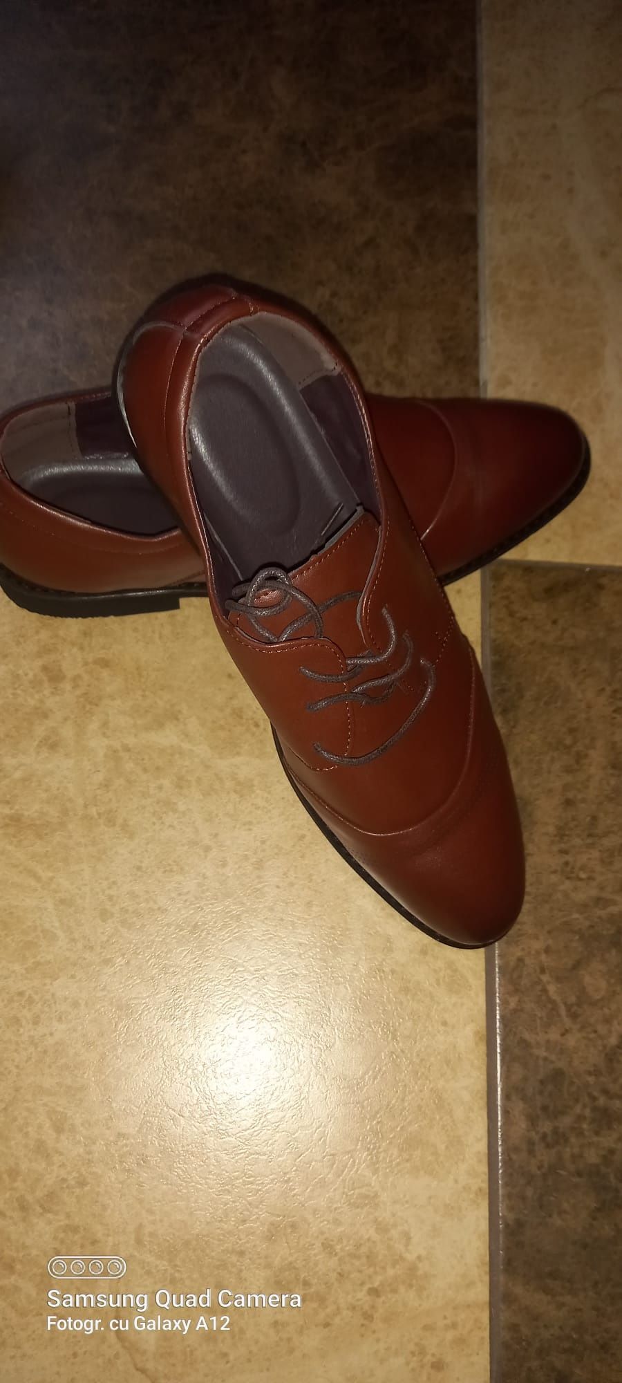 Pantofi eleganti