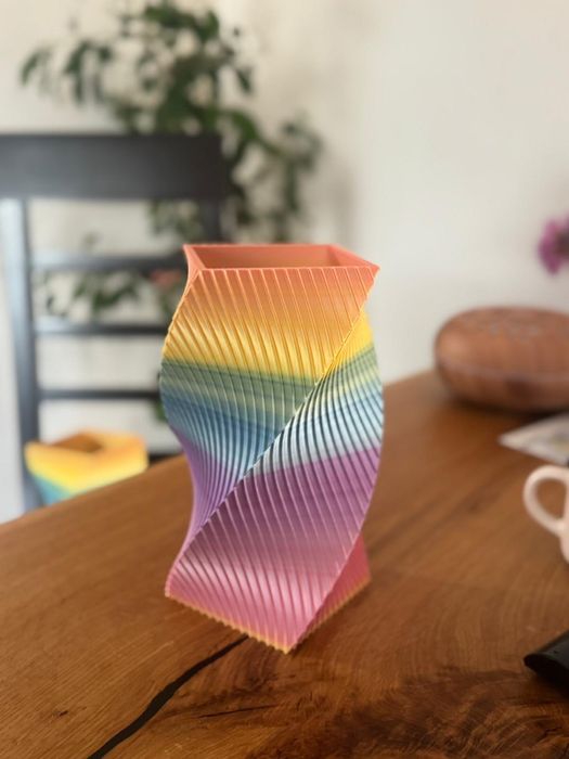 Vază Twist Rainbow – Mini Edition