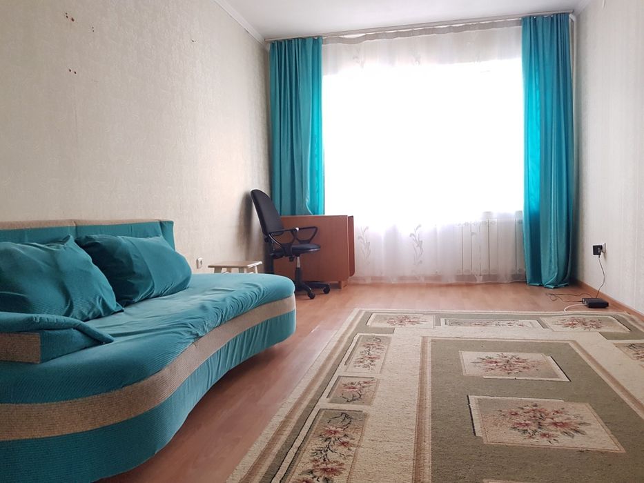 Отдам даром диван