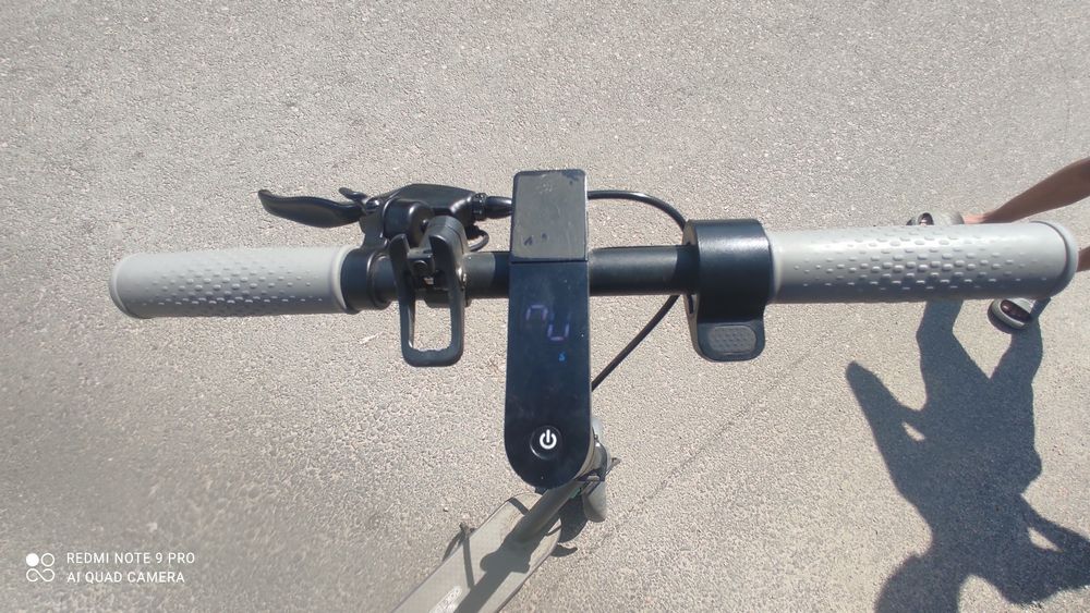 Trotinetă electrică AERIUM T350 PRO albastră