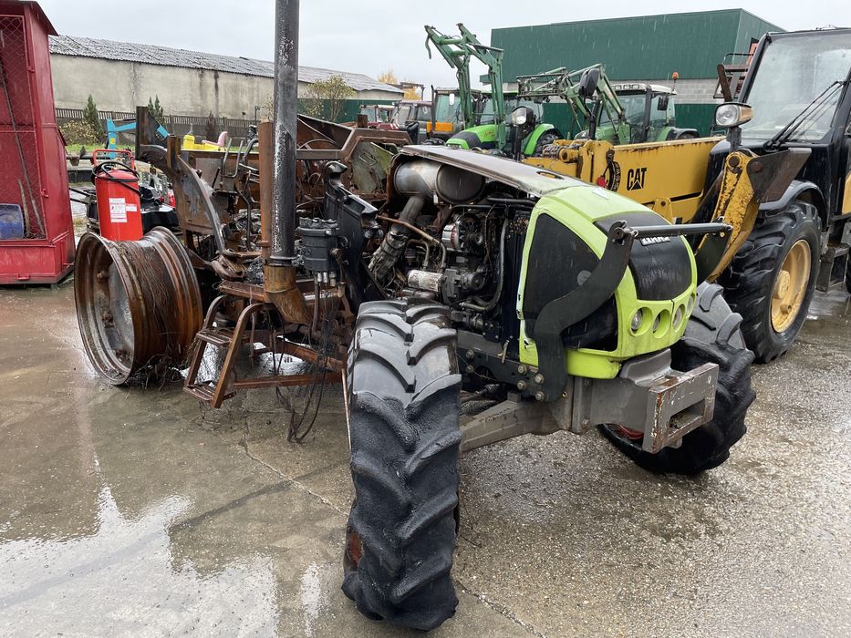 Dezmembrez Claas 456 RX