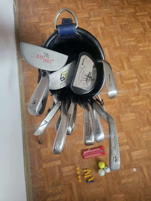 Set complet golf titleist geanta accesorii