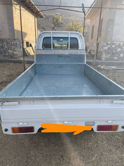 Лабо автомабил сотилади