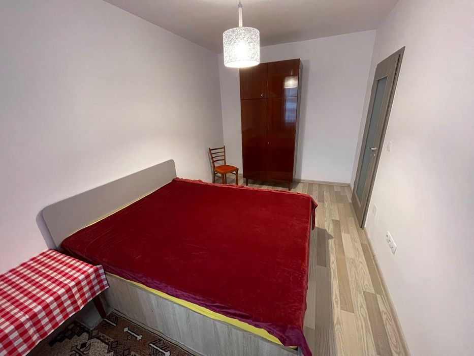PF închiriez apt. 2 camere, 48.36 mp, etaj 2/7, cu parcare subterană