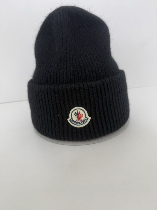 Продам Шапки от монклер топ