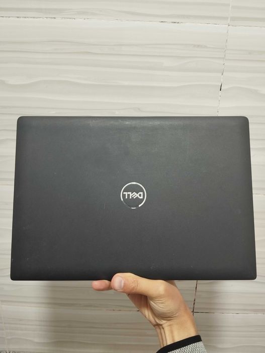 Dell i5-11135g 8/256ssd
