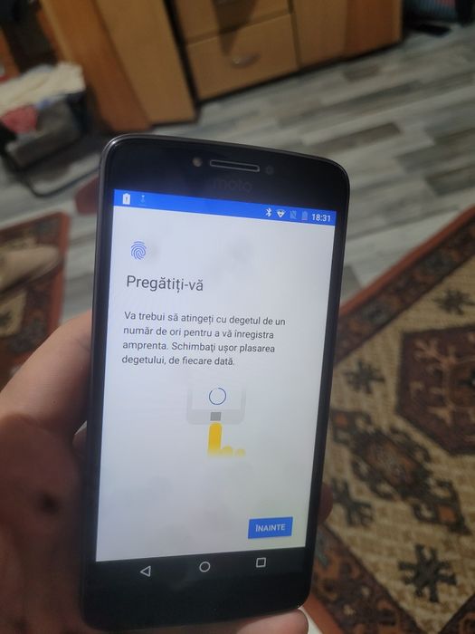 Vând telefon motorola E4 ! Stare foarte bună