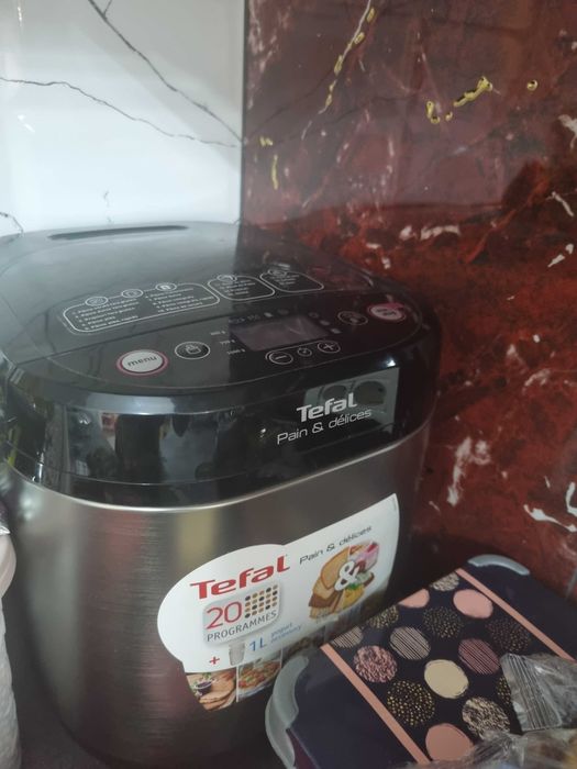 Masina de paine TEFAL Pain&Delice PF240E38, 20 programe,argintiu-negru