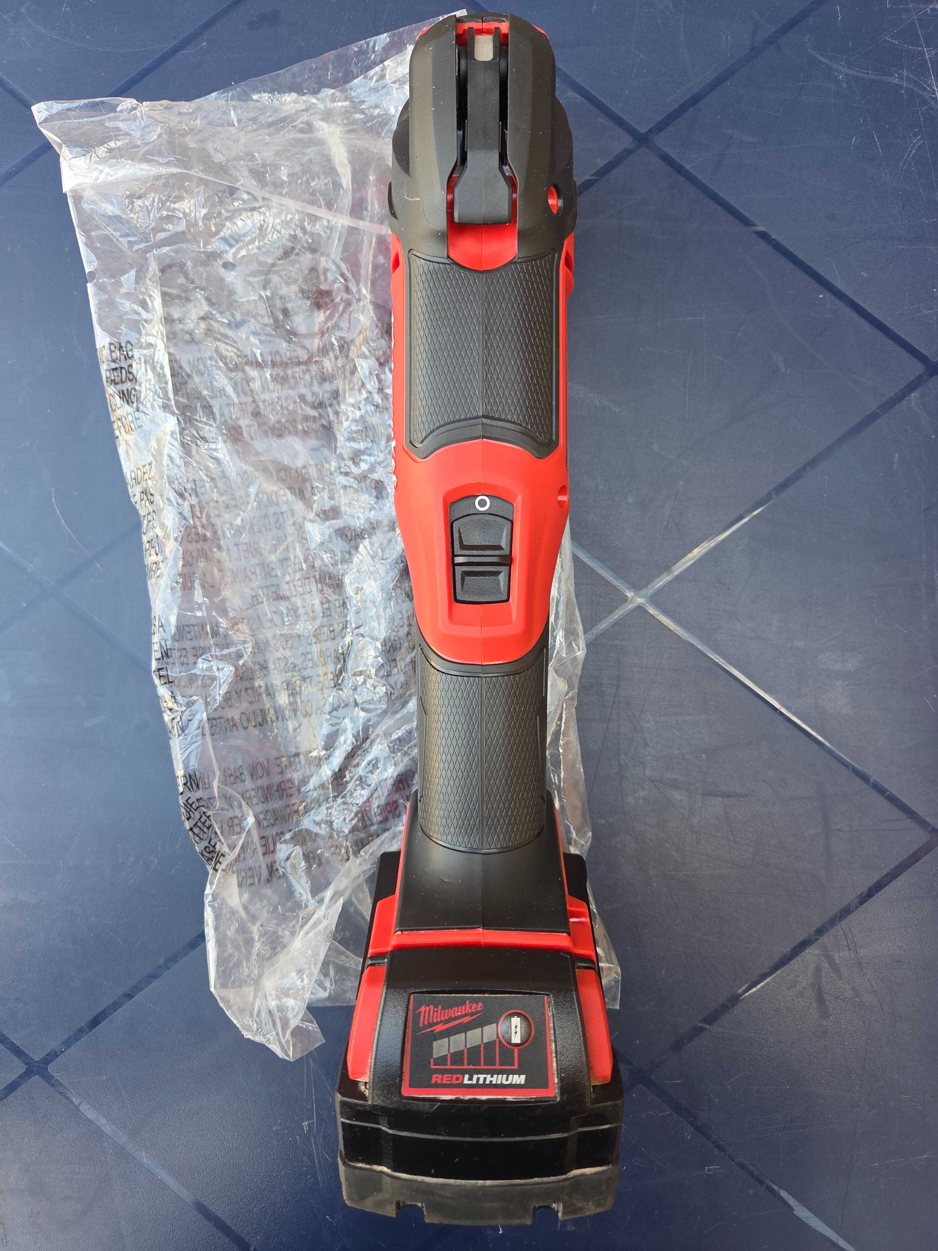 Milwaukee M18 FUEL - Саблен трион FHZ и Мултитул FMT - ОТЛИЧЕН