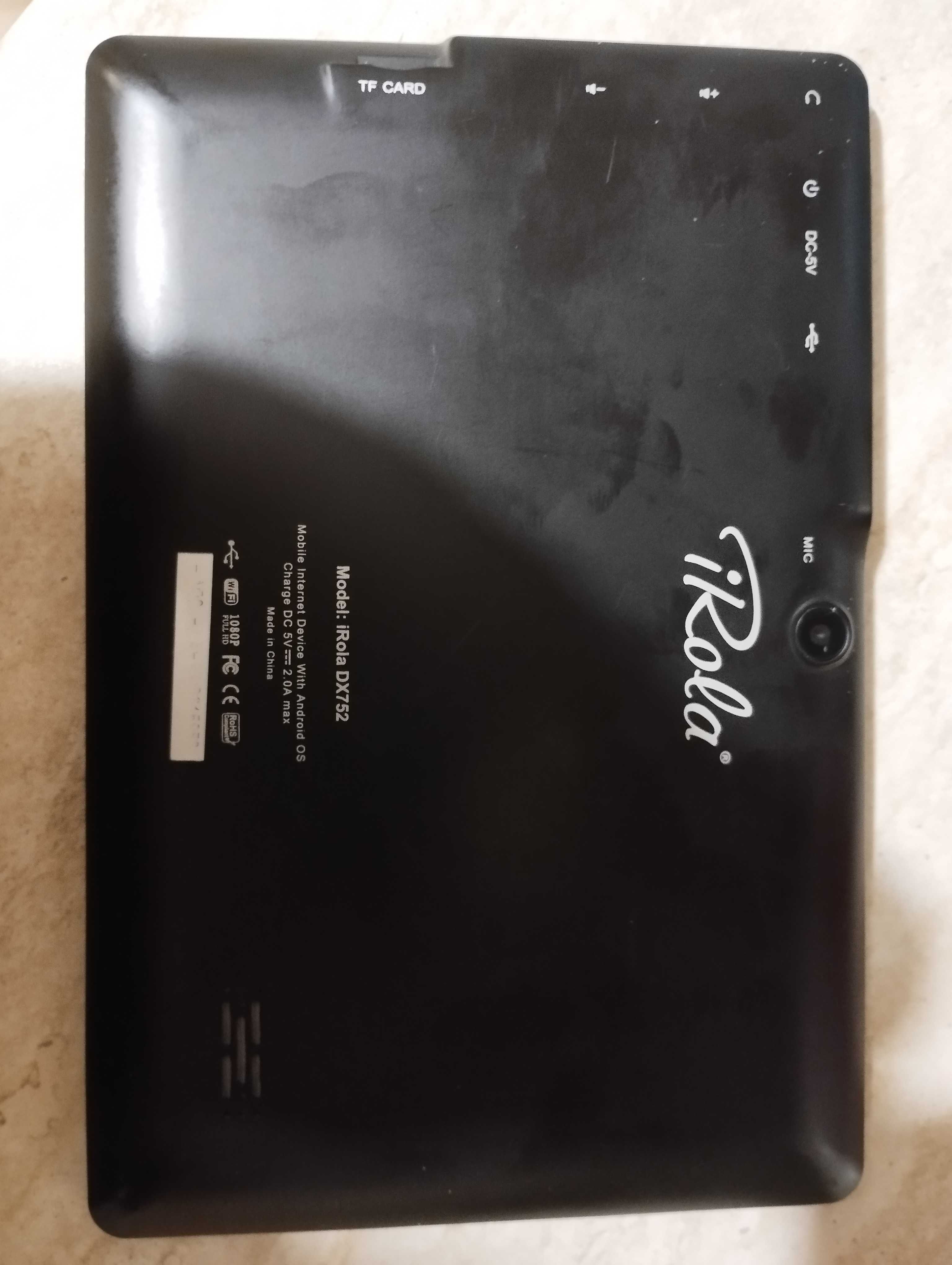 Таблет iRola DX752 + зарядно
