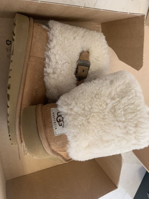 Ботушки UGG Намалени