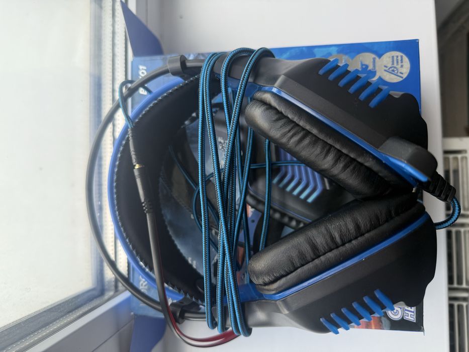 Продаю Наушники Borofone BO101
