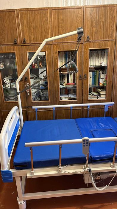 Продам медицинскую кровать б/у в хорошем состоянии